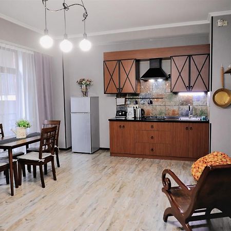 Avlabari Apartment - New One Tbilisi Exterior foto